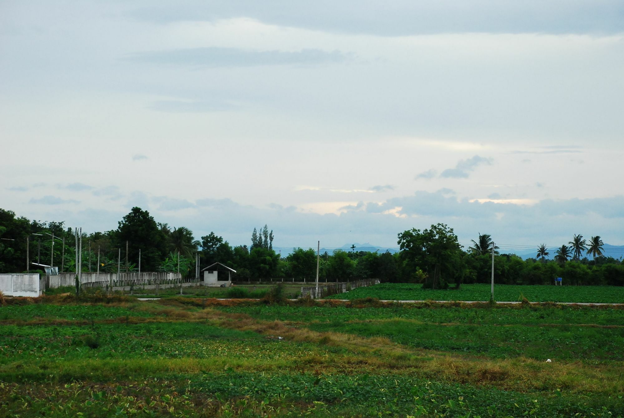 Tontan Resort Cha-Am Exterior photo